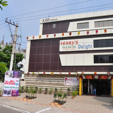Venky'S Delight Hotel Rājahmundry Kültér fotó