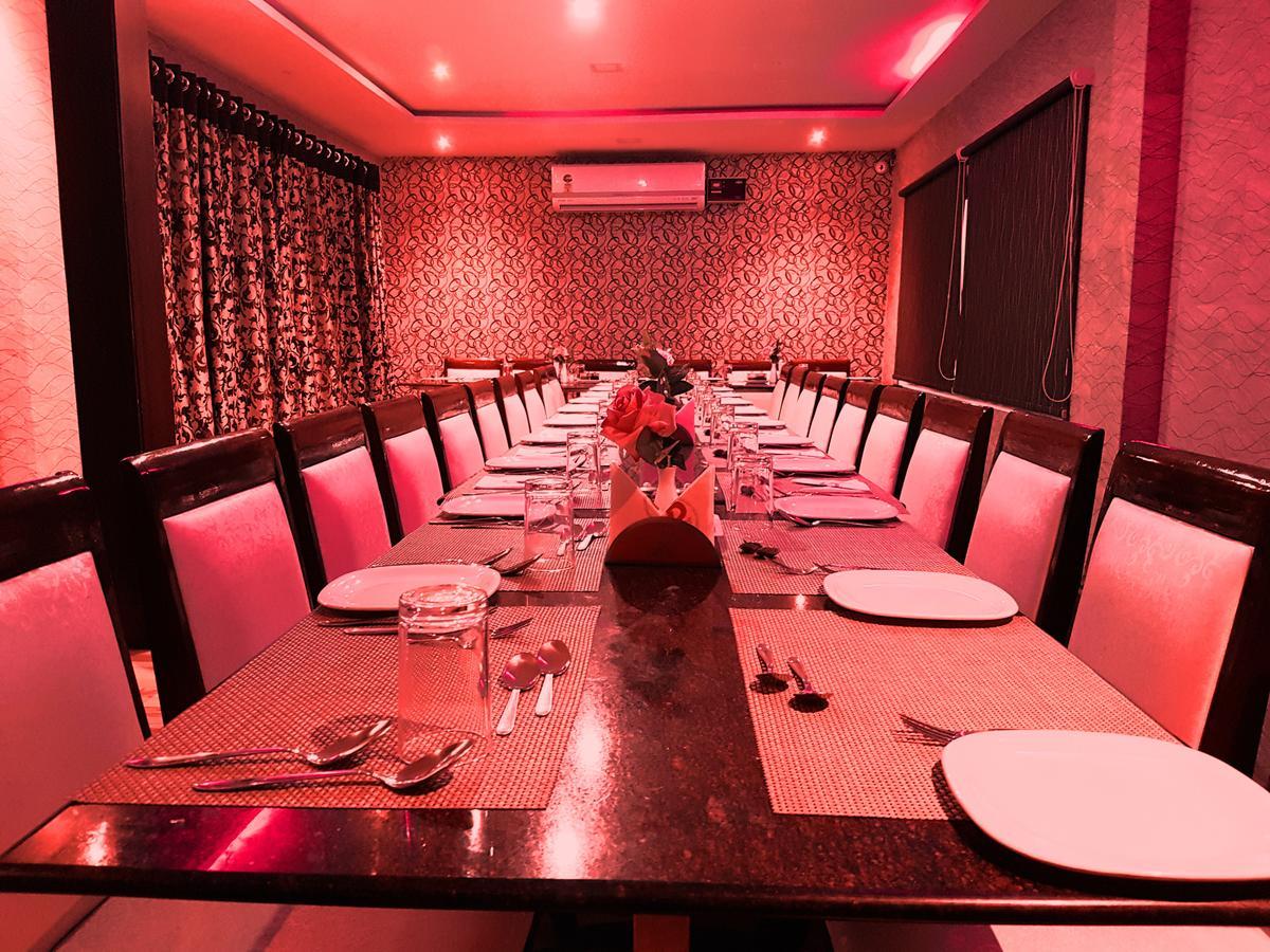 Venky'S Delight Hotel Rājahmundry Kültér fotó